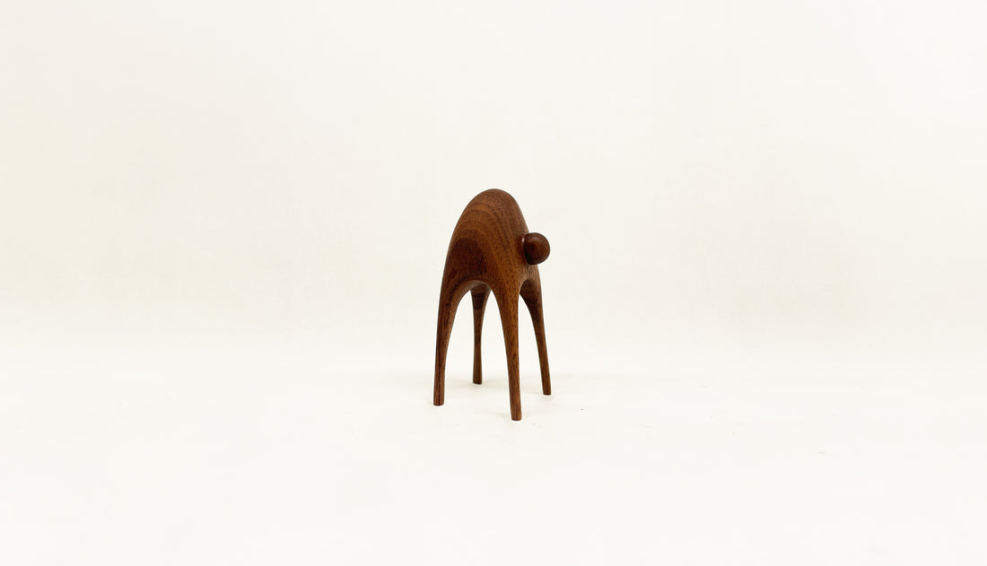 Hunchback Walnut Pet