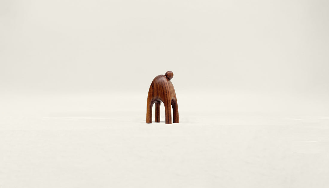 Small Rosewood Pet